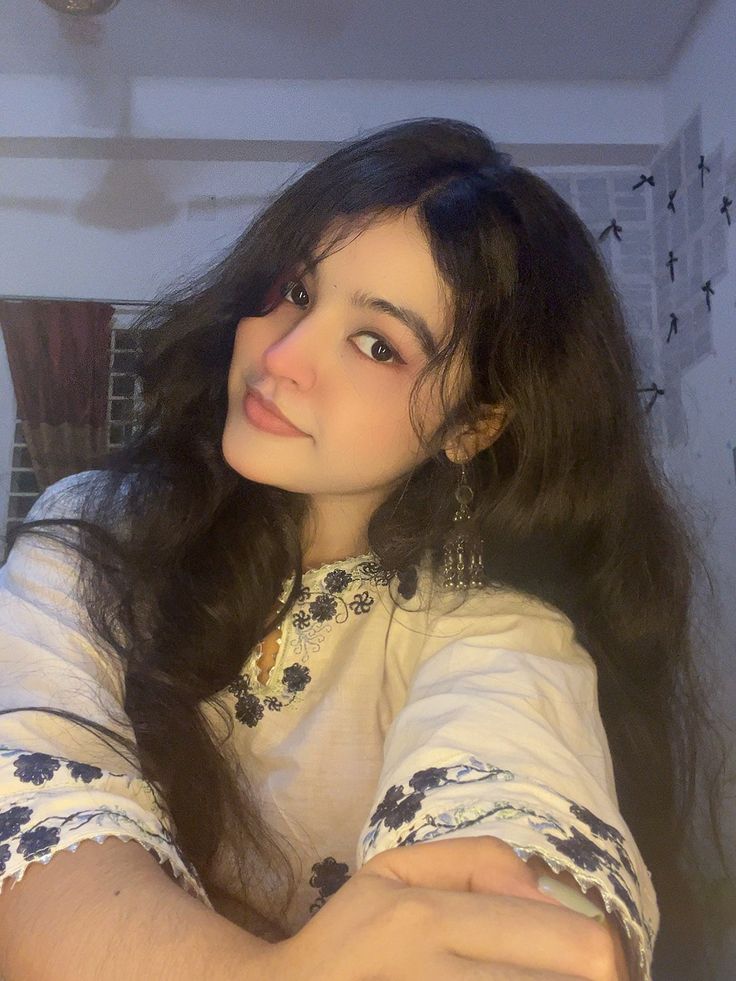 Desi Girl Pics