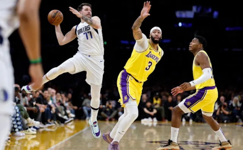The Superteam Era Analyzing the Impact of Player Empowerment on NBA Parity and Competition
