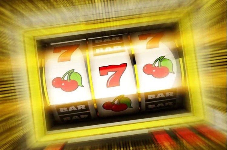 Tips for Managing Your Bankroll While Playing Online Slot Games